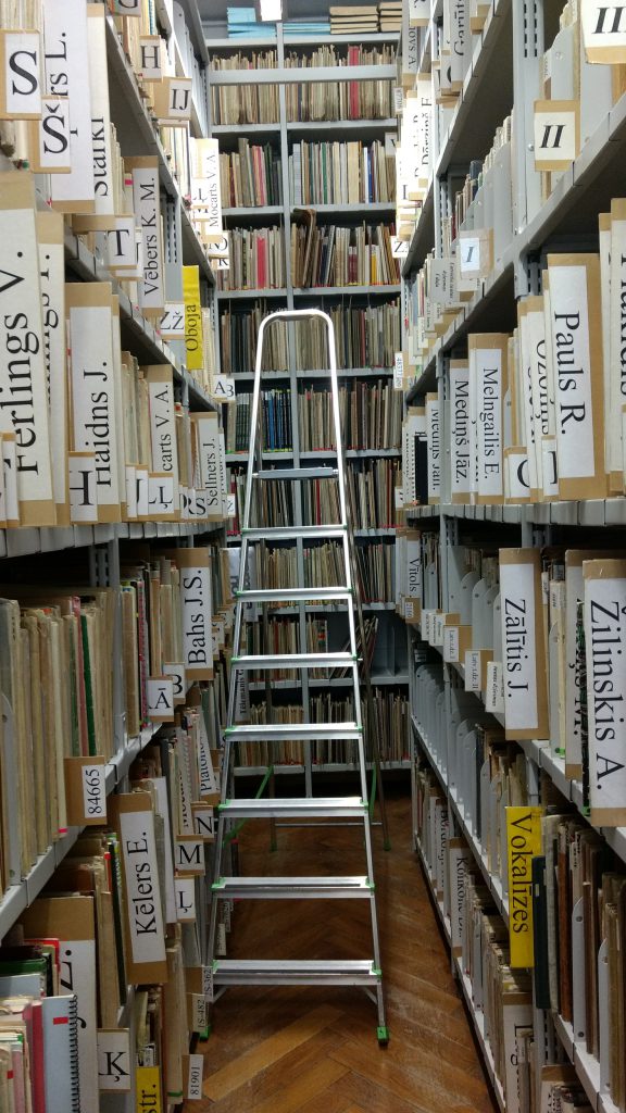 Latvian Musiikkiakatemian kirjaston nuottikokoelmat ovat massiiviset.